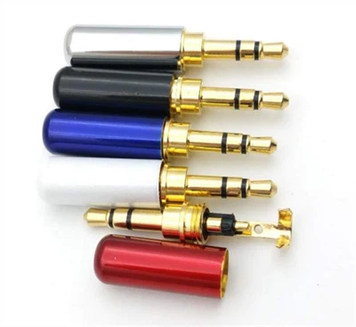 What is the difference between 2.5 mm and 3.5 mm audio jack?